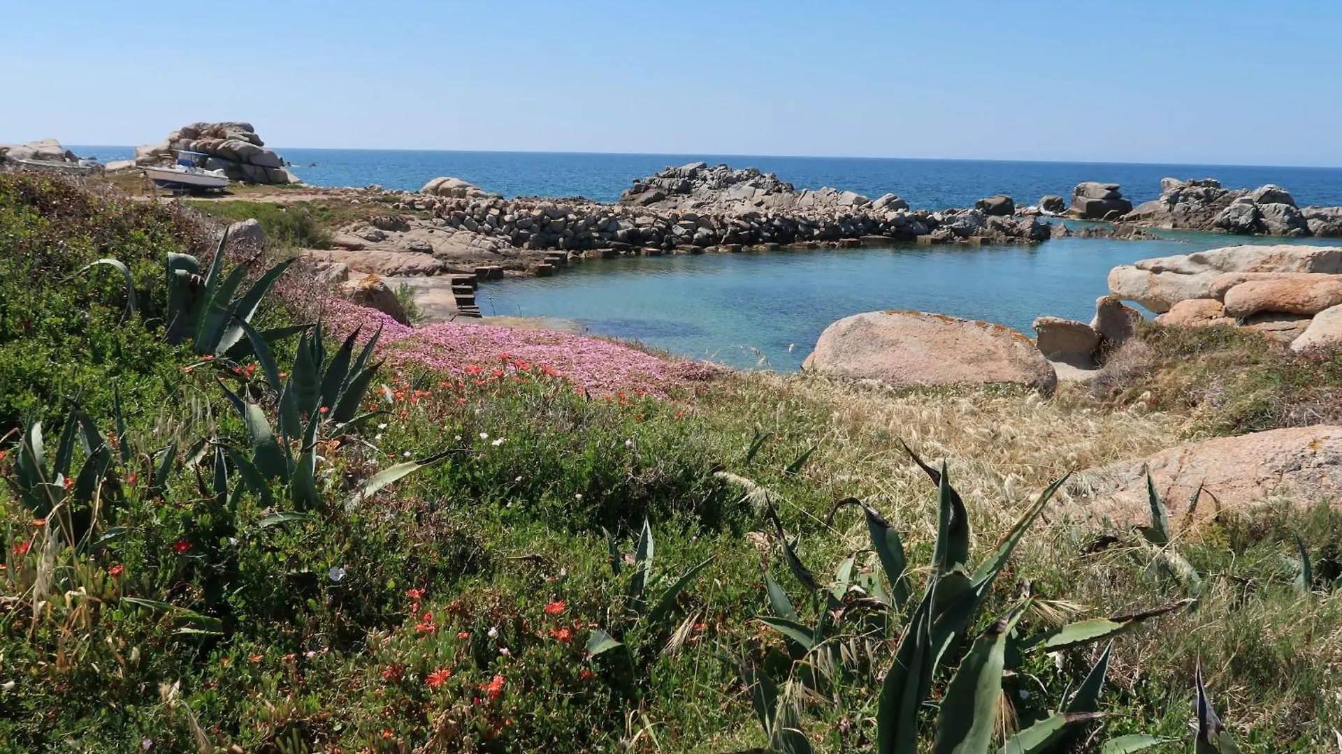 Locazione Turistica Giulia Villa Aglientu 0*,  Italy